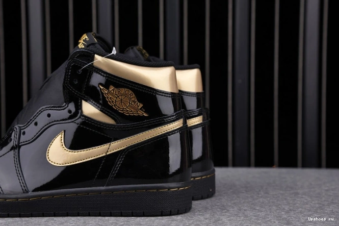 555088-032 (2020) 1 Air Jordan Gold High Metallic Black Retro 1224